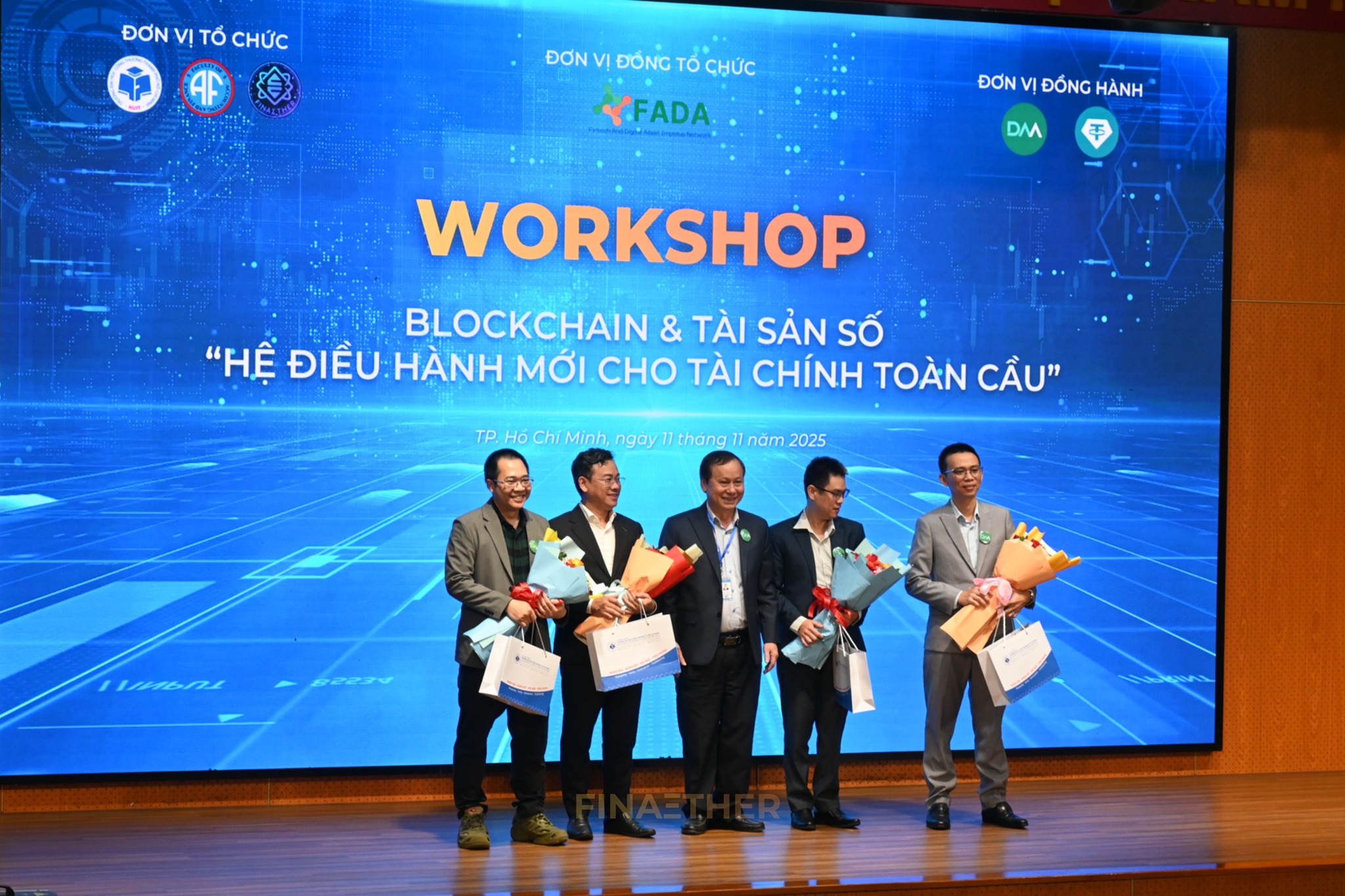 Workshop “Blockchain & Tài sản số – Hệ điều hành mới cho tài chính toàn cầu” tại HUIT