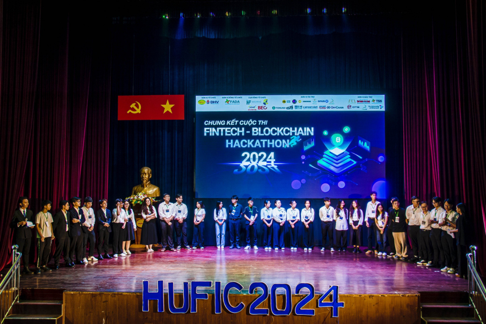 Hai bảng thi Research và Hackathon: Mô hình mới tạo cơ hội cho mọi tài năng